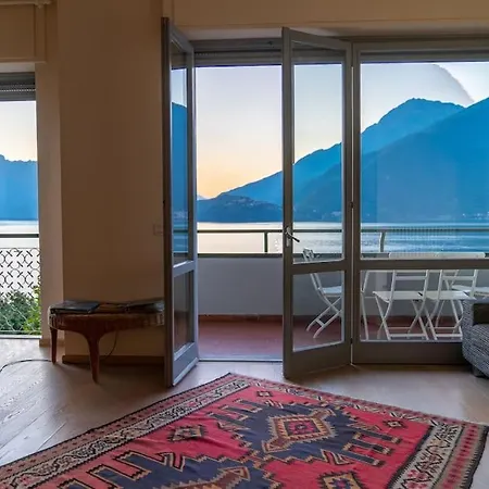 View Regina Apartment *